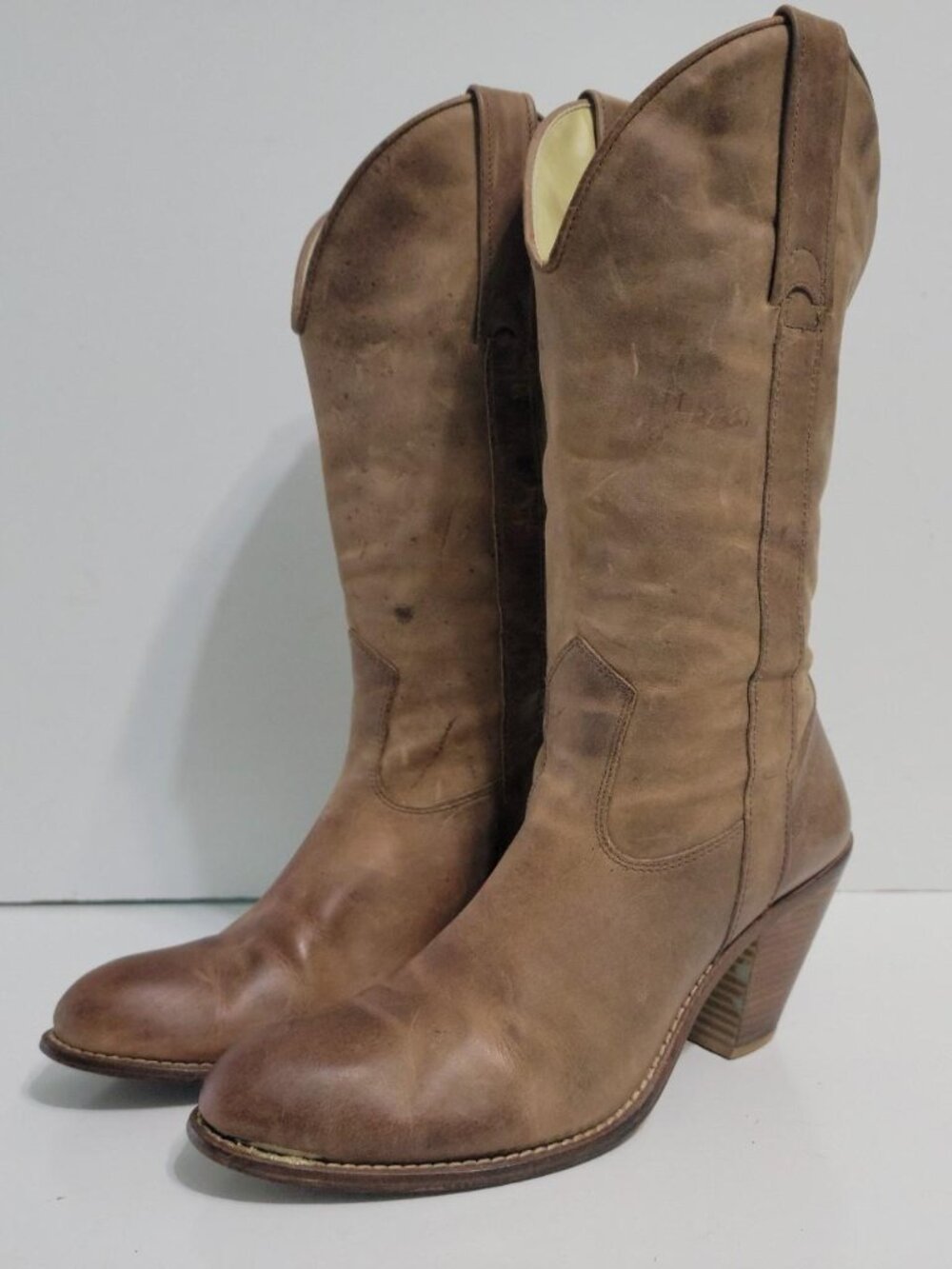 Jessica Simpson Women's Brown and Tan Boots